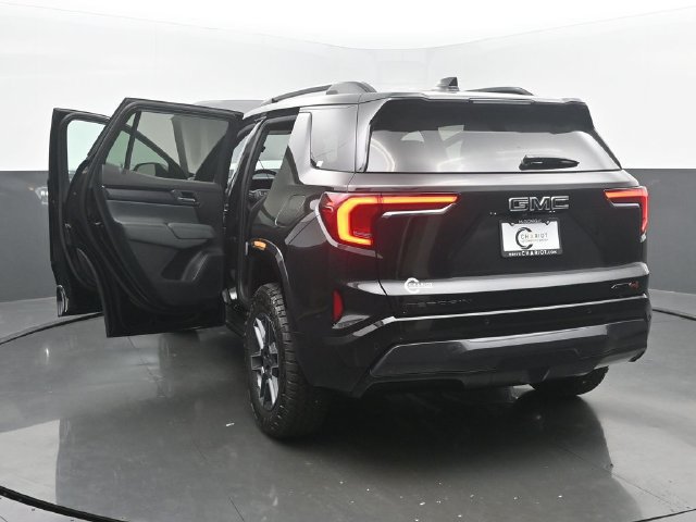 New 2026 GMC Terrain AT4 w/ LPO, Black Badging Package AWD/4WD image 54