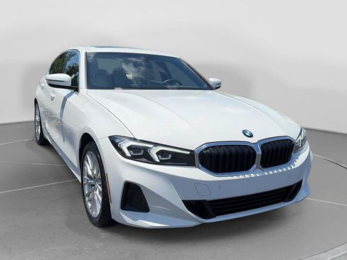 Certified 2024 BMW 330i Sedan w/ Convenience Package RWD image 7