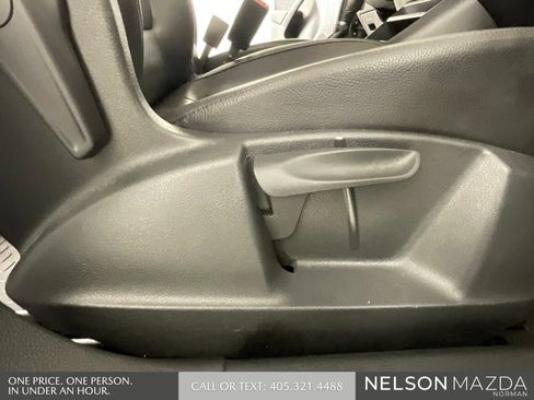 Used 2012 Volkswagen Tiguan S AWD/4WD image 28