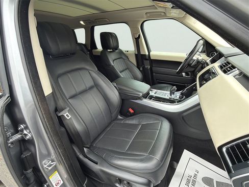 Used 2021 Land Rover Range Rover Sport HSE Silver Edition image 8