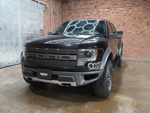 Used 2013 Ford F150 Raptor w/ Luxury Equipment Group image 6