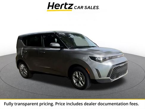 Used 2025 Kia Soul LX w/ LX Technology Package FWD image 1