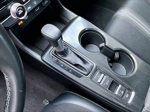 Used 2024 Honda Civic Sport image 18