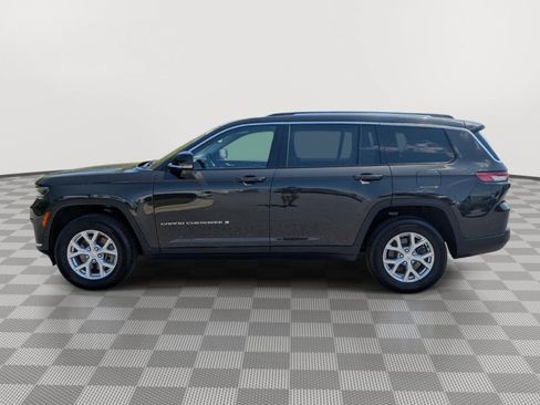 Used 2023 Jeep Grand Cherokee L Limited AWD/4WD image 2