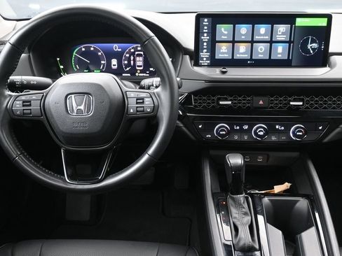 Used 2023 Honda Accord EX-L image 12
