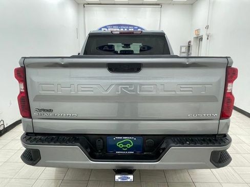 Certified 2024 Chevrolet Silverado 1500 Custom image 22