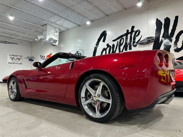 Used 2011 Chevrolet Corvette Convertible w/ Preferred Equipment Group RWD image 3