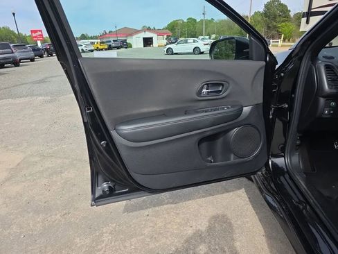 Used 2022 Honda HR-V Sport image 35