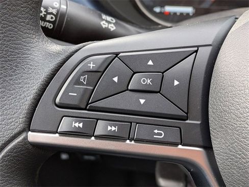 New 2025 Nissan Versa SV w/ Trunk Package image 19