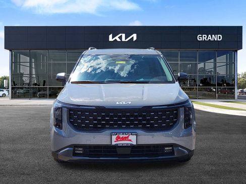 Certified 2025 Kia Carnival SX Prestige image 4