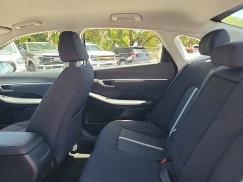 Used 2025 Hyundai Sonata SEL FWD image 13
