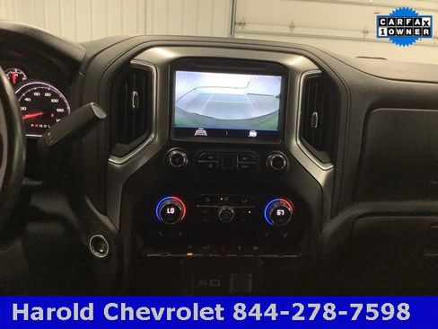 Used 2022 Chevrolet Silverado 1500 LT image 17