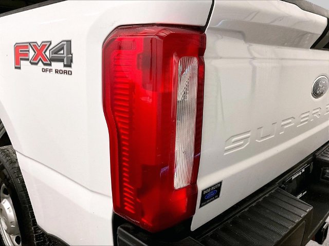 Used 2024 Ford F250 XL w/ FX4 Off-Road Package AWD/4WD image 28