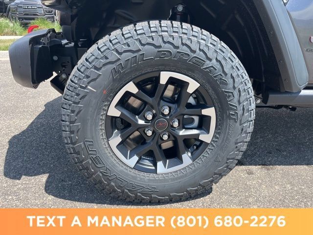 New 2026 Jeep Gladiator Rubicon w/ Safety Group AWD/4WD image 9