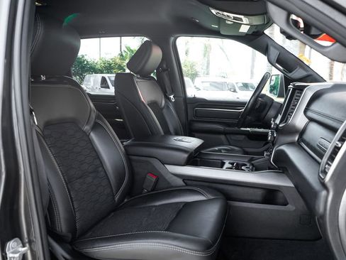 Used 2019 RAM 1500 Sport image 33