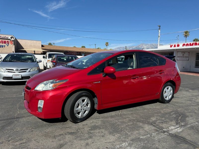 Used 2010 Toyota Prius Three w/ Navigation Pkg FWD image 6