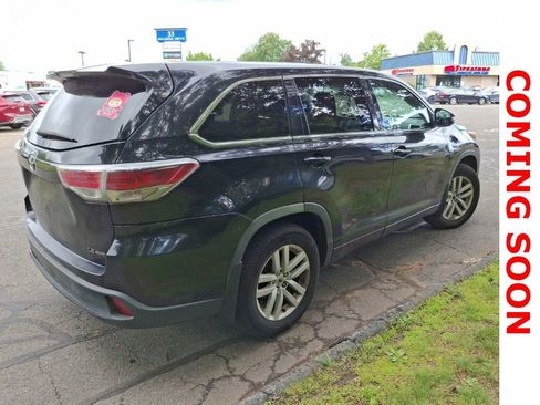 Used 2015 Toyota Highlander LE AWD/4WD image 5