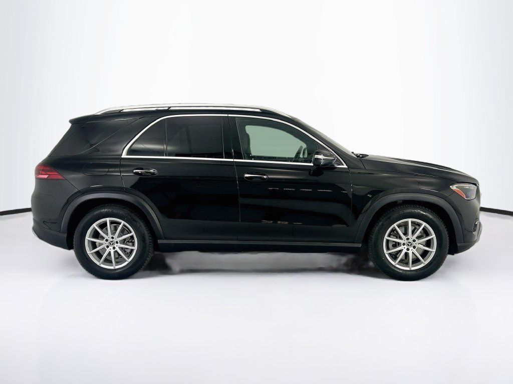 Certified 2026 Mercedes-Benz GLE 350 4MATIC image 4