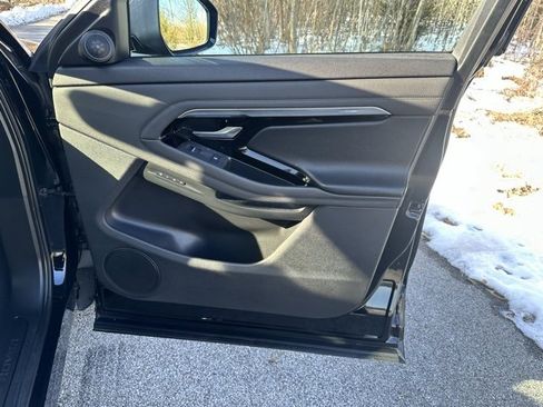 Certified 2020 Land Rover Range Rover Evoque S image 17