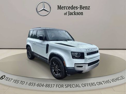 Used 2025 Land Rover Defender 90 S AWD/4WD image 7