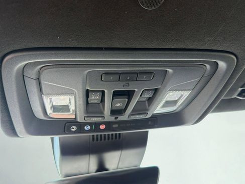 Used 2022 GMC Sierra 1500 AT4X AWD/4WD image 18