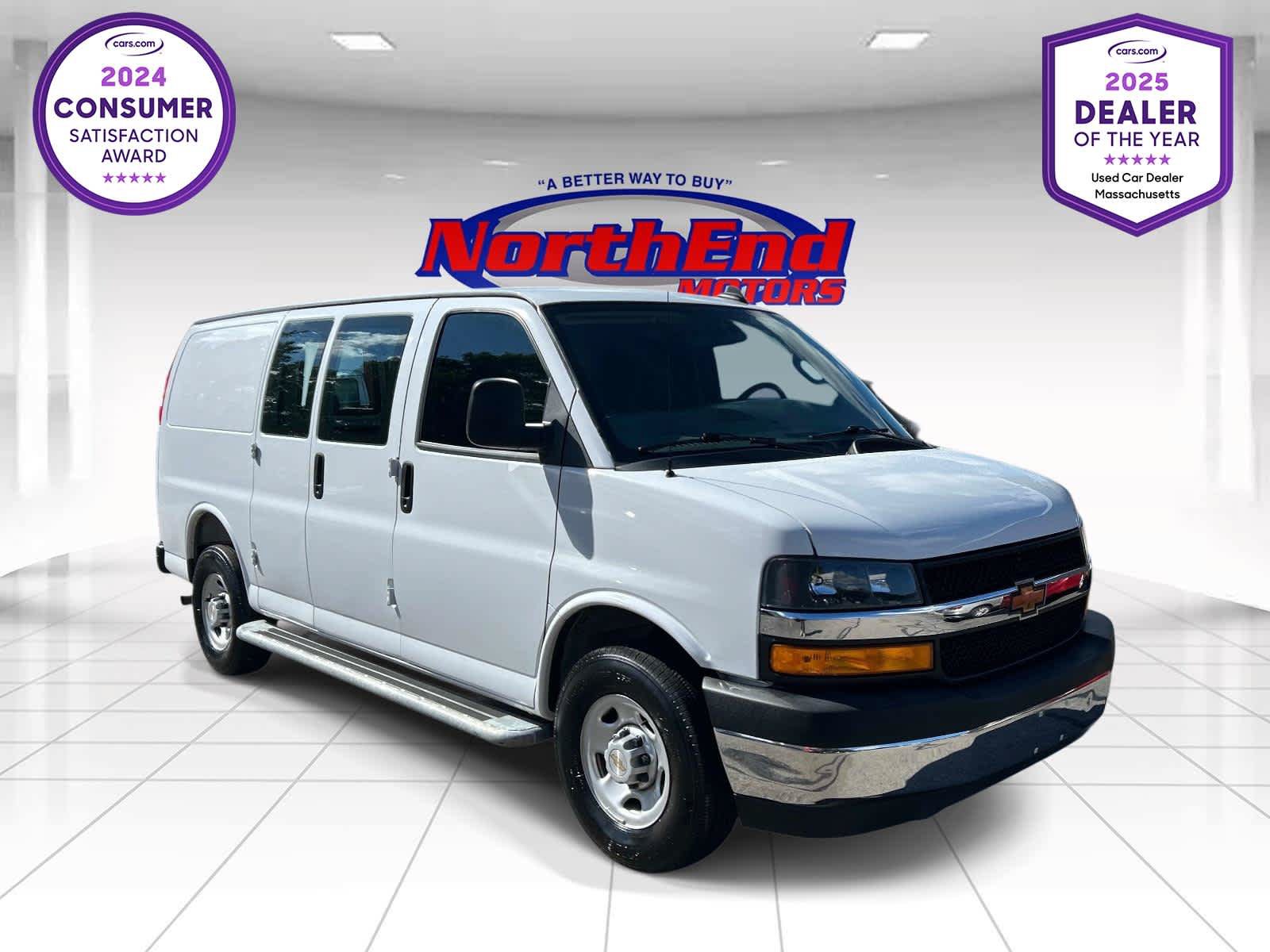 Used 2025 Chevrolet Express 2500 w/ Driver Convenience Package RWD image 1