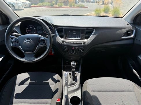 Used 2019 Hyundai Accent SE FWD image 13