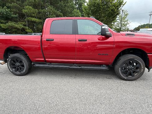 Used 2026 RAM 2500 Big Horn AWD/4WD image 7