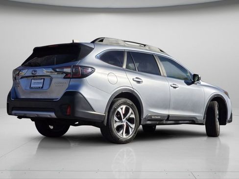 Used 2020 Subaru Outback Limited w/ Popular Package #2 image 9