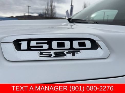 Used 2025 RAM 1500 Big Horn AWD/4WD image 10