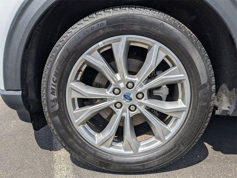 Used 2023 Ford Explorer Limited image 20