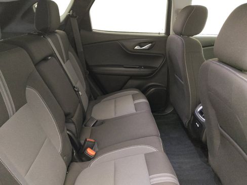 Used 2024 Chevrolet Blazer LT w/ Convenience Package FWD image 19