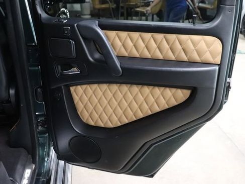 Used 2015 Mercedes-Benz G 63 AMG 4MATIC image 19