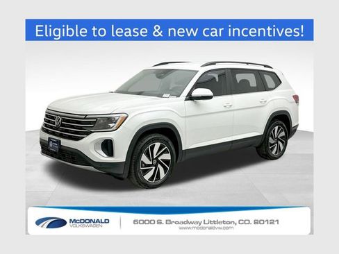 Certified 2025 Volkswagen Atlas SE image 1