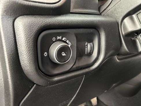 Used 2024 RAM 2500 Tradesman w/ Chrome Appearance Group AWD/4WD image 45