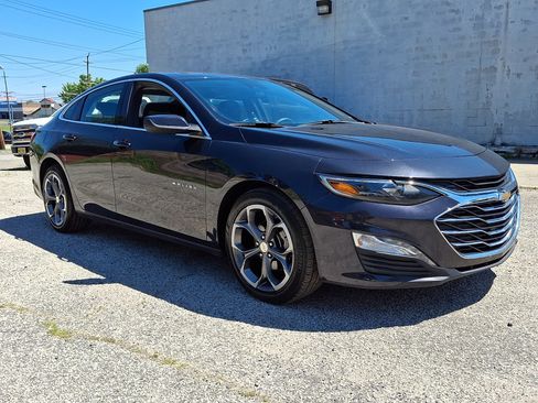 Used 2023 Chevrolet Malibu LT FWD image 7