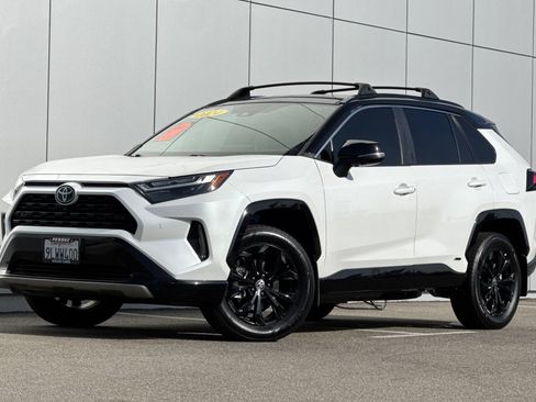 Used 2024 Toyota RAV4 XSE w/ Advanced Technology Package AWD/4WD image 1
