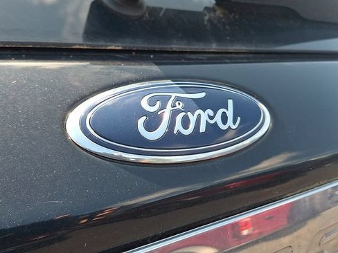 Used 2020 Ford Explorer Limited AWD/4WD image 4