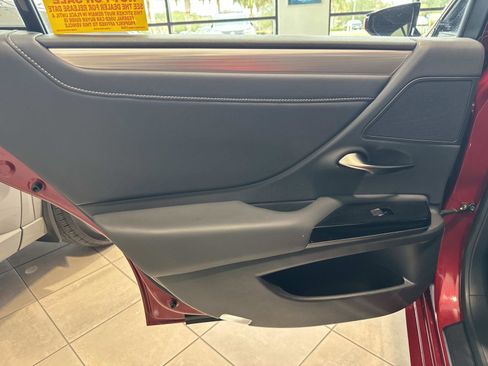 Used 2023 Lexus ES 350 F Sport w/ Accessory Package (Z2) image 10