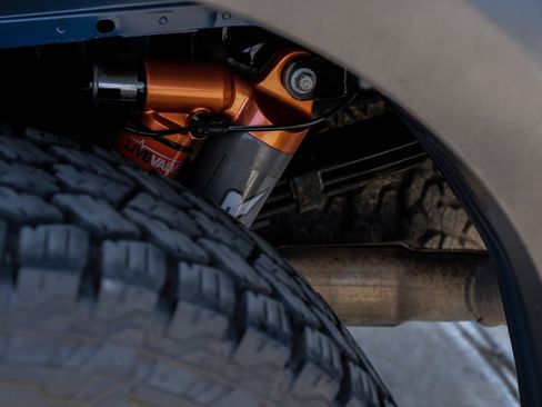 Used 2019 Ford F150 Raptor w/ Equipment Group 802A Luxury image 62