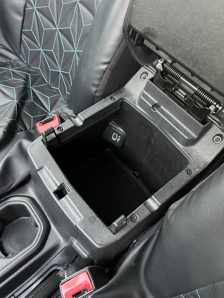 Used 2018 Jeep Wrangler Unlimited Sport AWD/4WD image 21