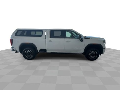 Certified 2026 GMC Sierra 2500 Denali Ultimate AWD/4WD image 9