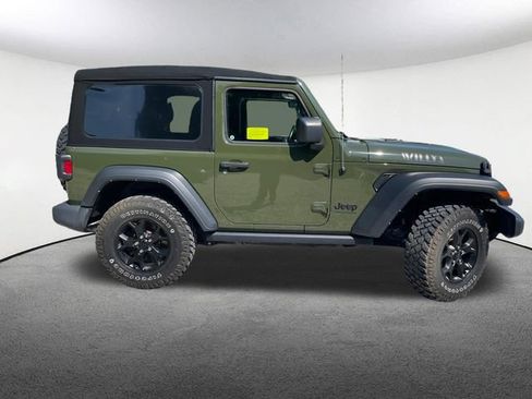 Used 2022 Jeep Wrangler Sport AWD/4WD image 14