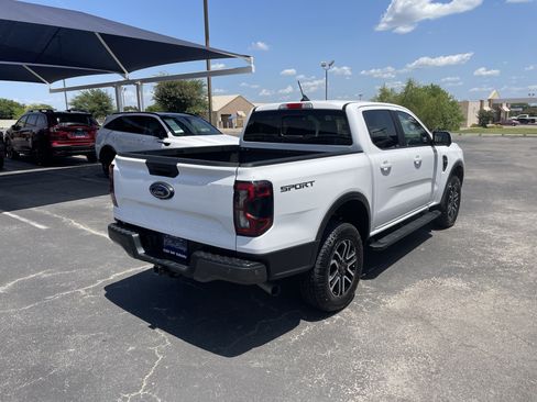 Used 2024 Ford Ranger Lariat w/ Trailer Tow Package RWD image 7