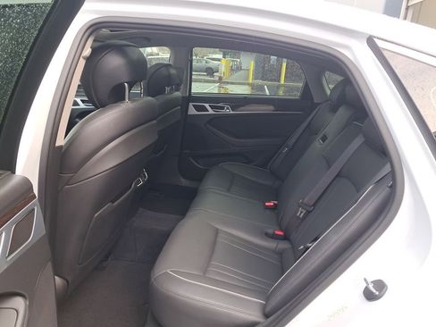 Used 2015 Hyundai Genesis 3.8 w/ Option Group 03 image 14