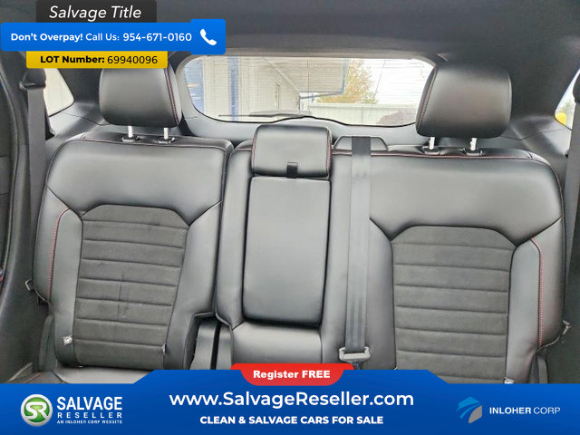 Used 2020 Ford Edge ST-Line w/ Cold Weather Package AWD/4WD image 13