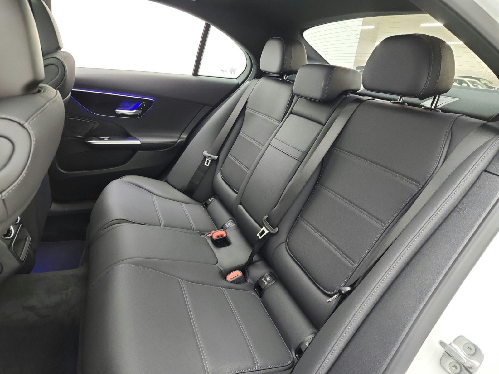 New 2027 Mercedes-Benz C 300 Sedan image 11