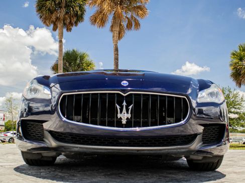 Used 2014 Maserati Quattroporte GTS RWD image 29