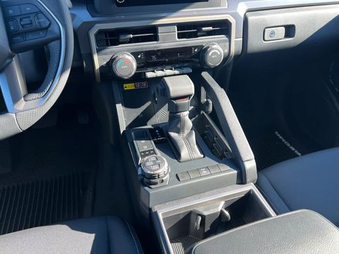 Used 2025 Toyota Tacoma TRD Off-Road w/ TRD Off Road Upgrade Package image 14