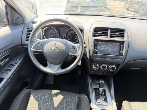 Used 2024 Mitsubishi Outlander Sport ES AWD/4WD image 12